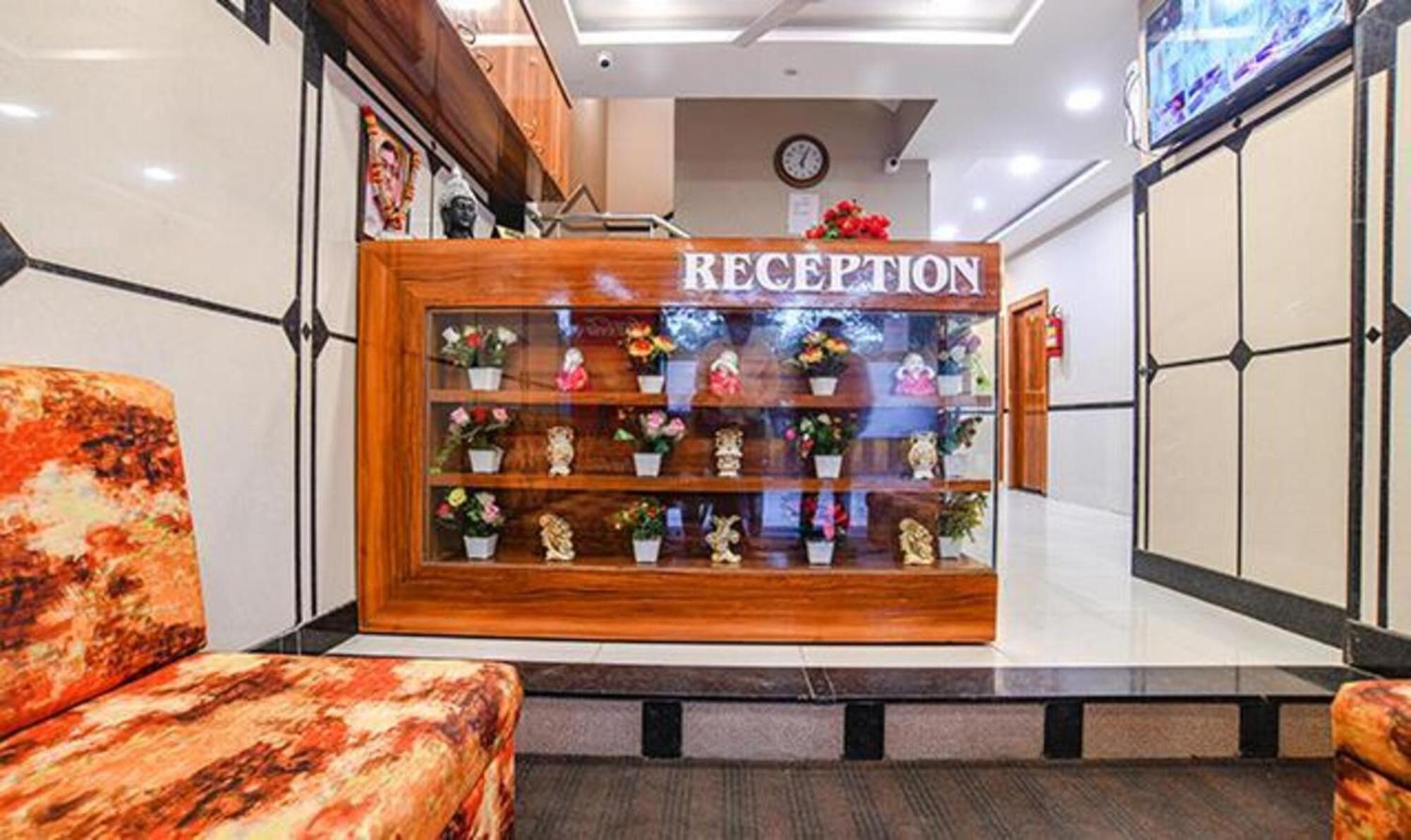 Fabhotel Royal Palace Indore Dış mekan fotoğraf